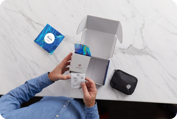 holding vitamin packs